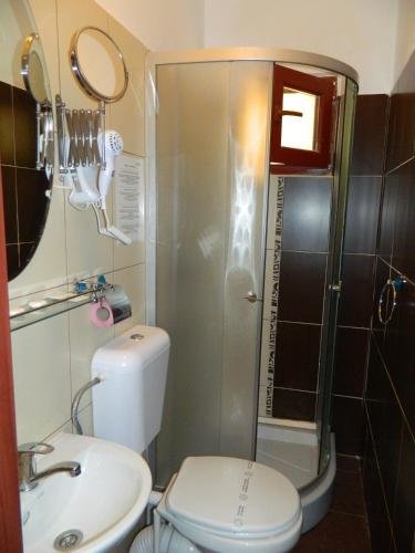 Hostel Tripoli - 225