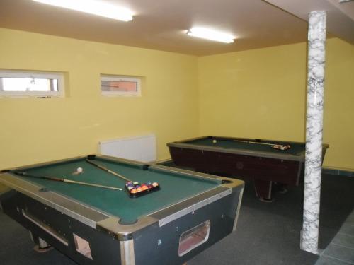 Hostel Voineasa - 970