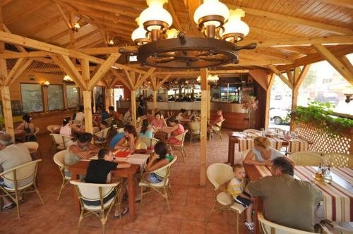 Hotel Valul Magic - 361