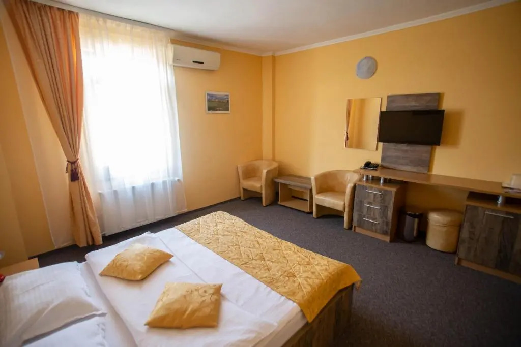 Hotel Alexandra - 897