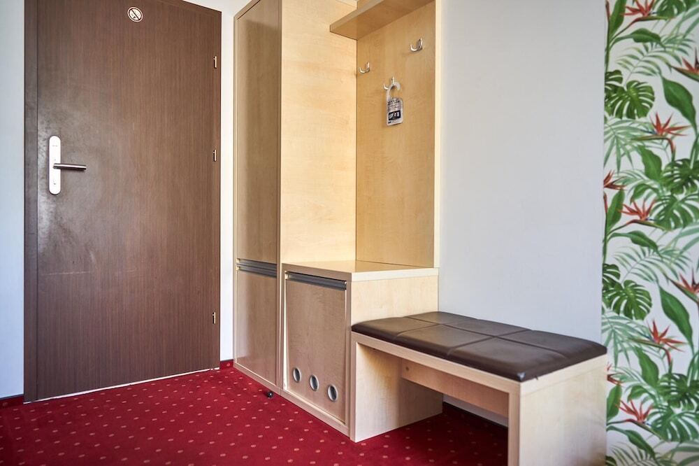 Hotel Alma - 576