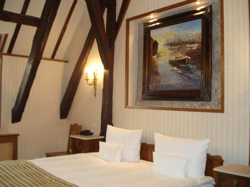 Am Ring Hotel - 94