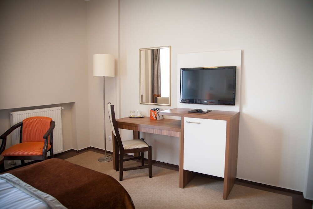 Hotel Ambasador 4**** - 6