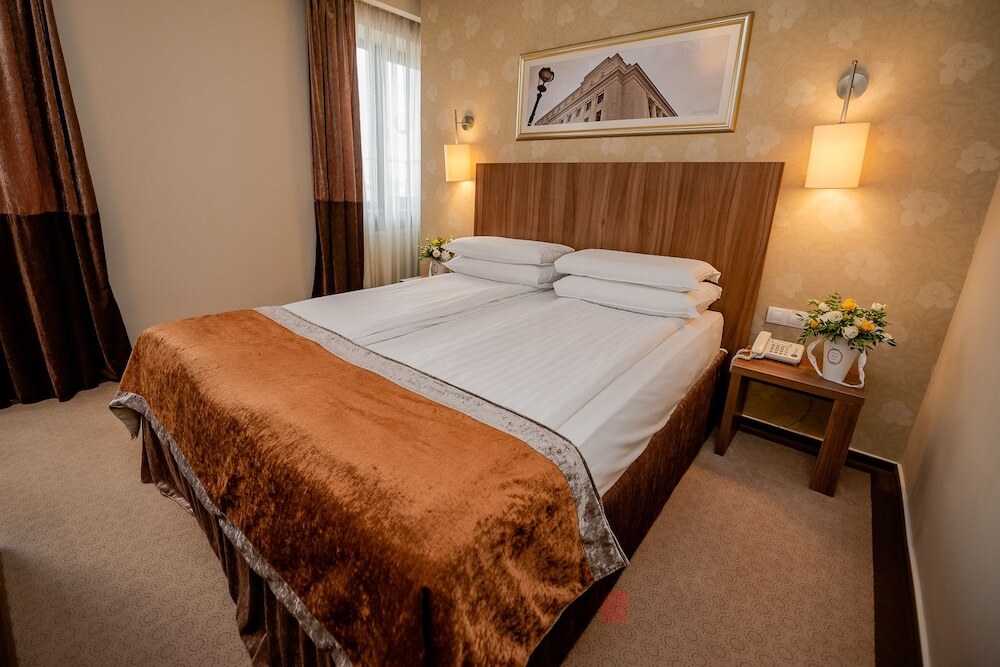 Hotel Ambasador 4**** - 396