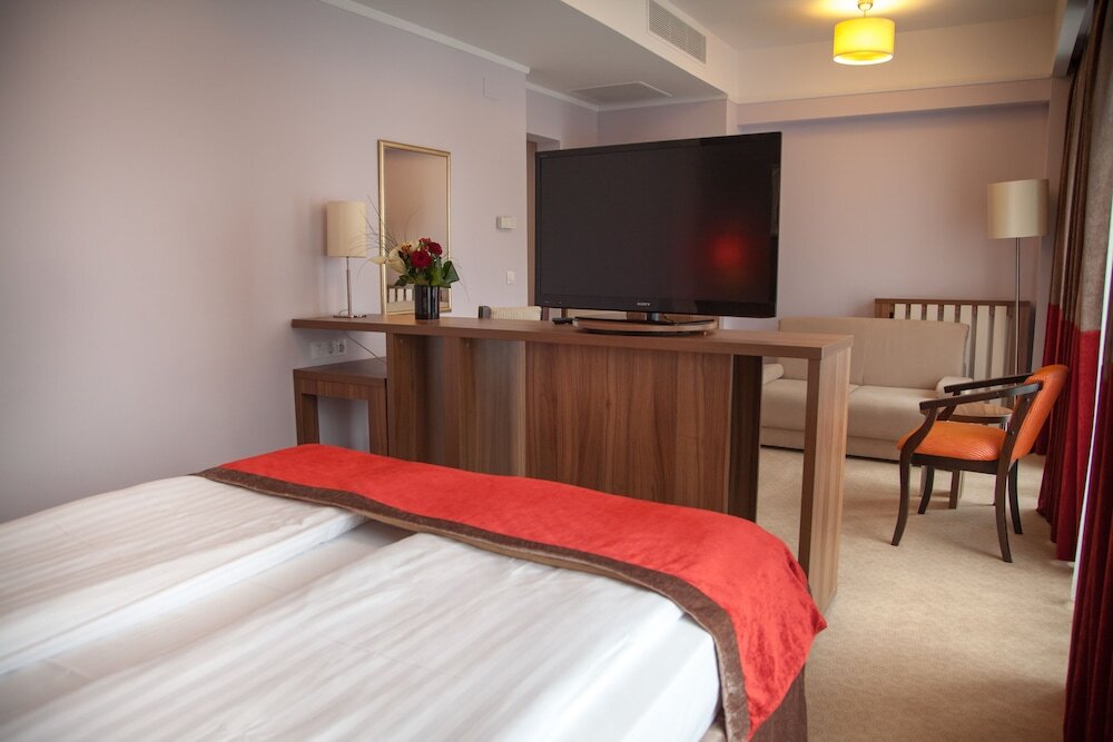 Hotel Ambasador 4**** - 475