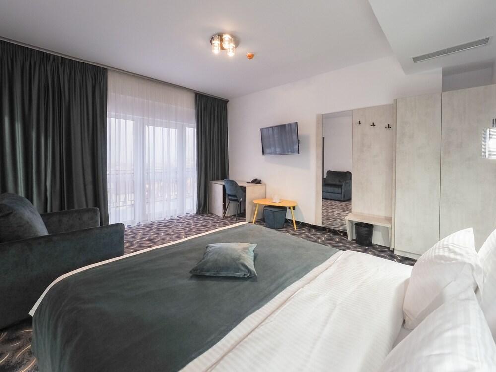 Hotel Anastasia - 285