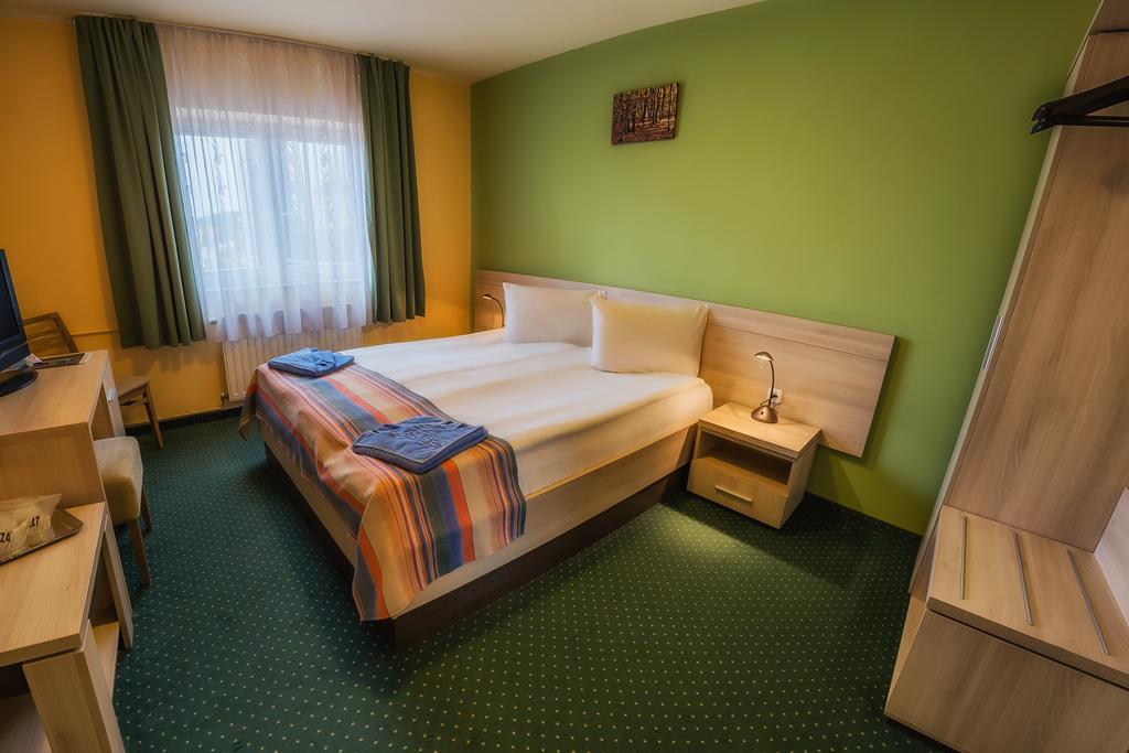 Hotel Apollo - 341