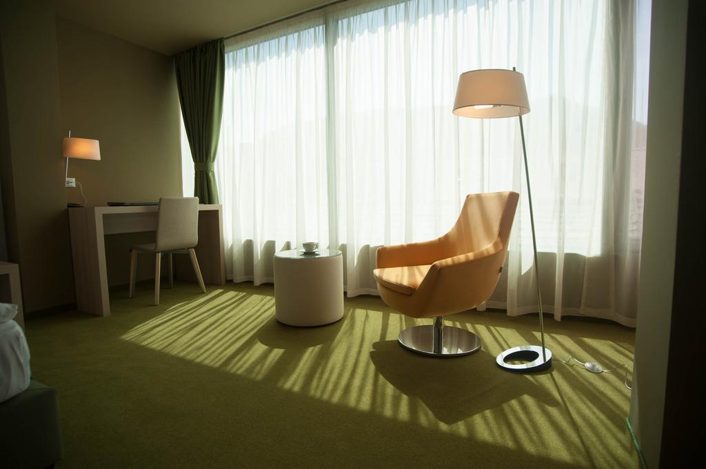 Armatti Hotel - 725