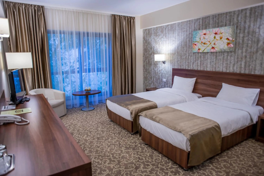 Hotel Arnia - 800