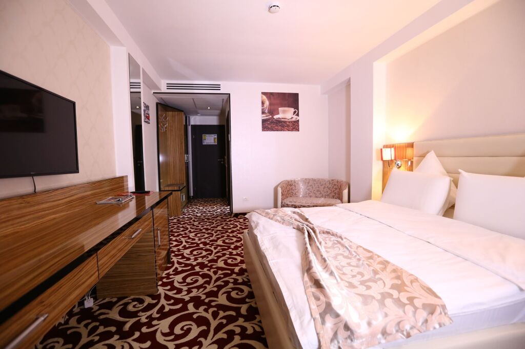 Hotel Articus - 636