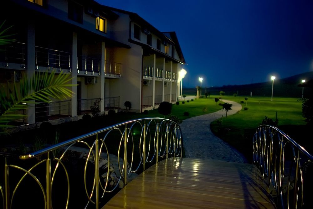 Hotel Astoria - 632