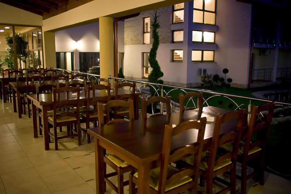 Hotel Astoria - 935