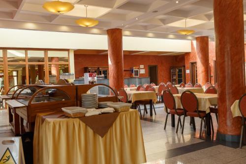 Hotel Astoria - 586