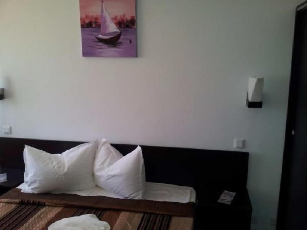 Hotel Azur - 971