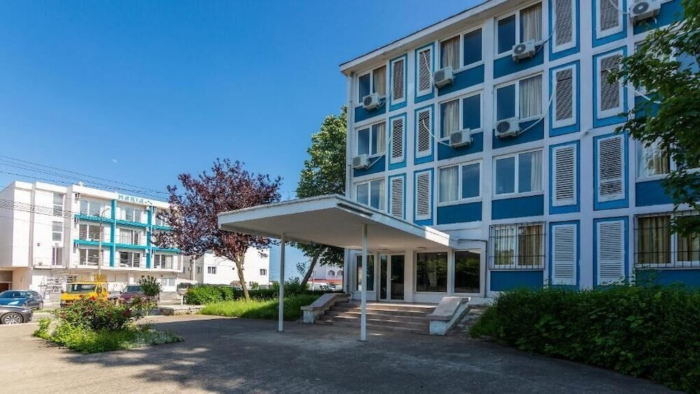 Hotel Azur - 982