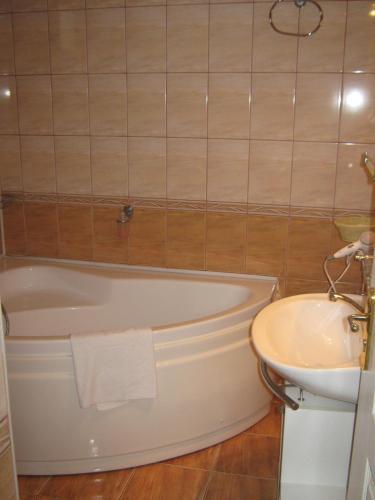 Hotel Batiz - 167