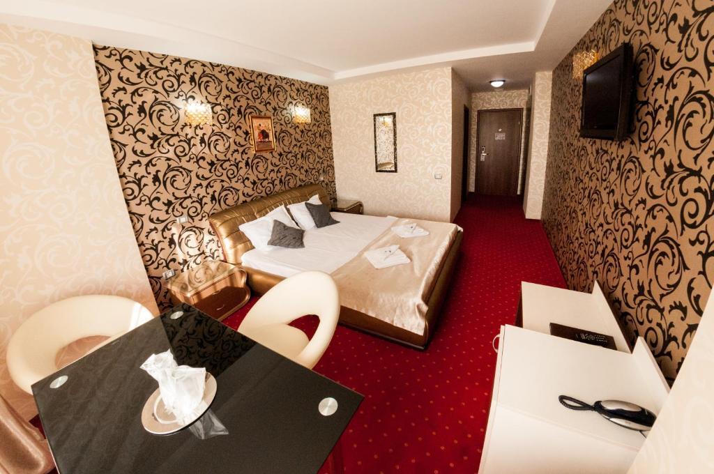 Hotel Boutique Shine - 164