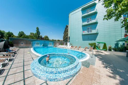 Hotel Boutique Shine - 464