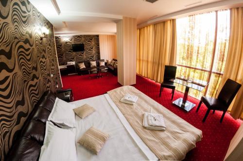 Hotel Boutique Shine - 58