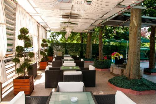 Hotel Boutique Shine - 528