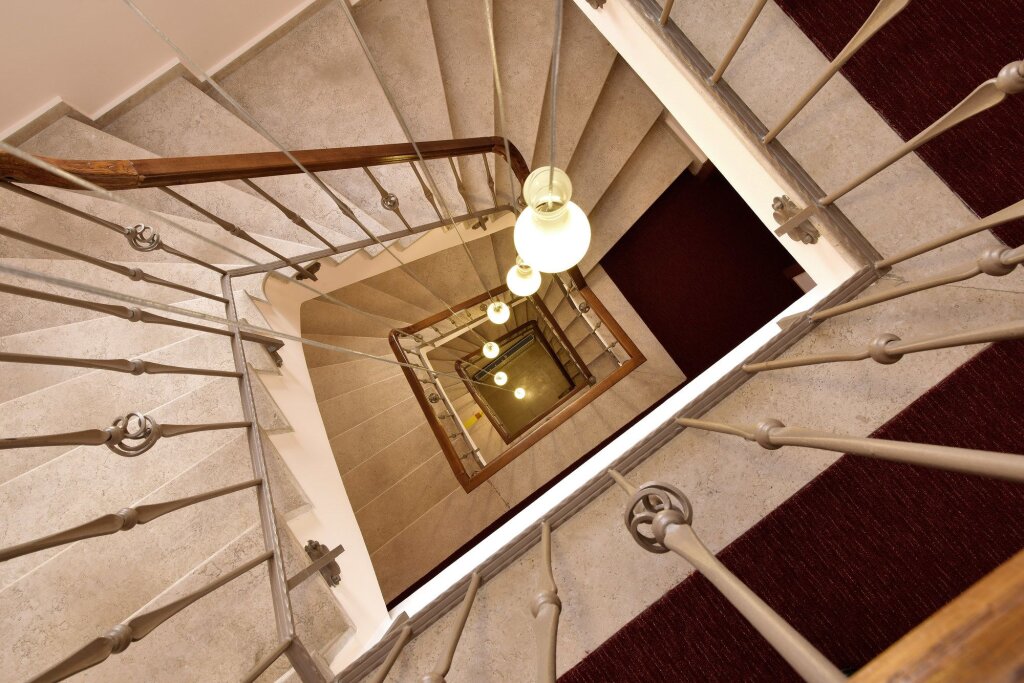 Hotel Brasov - 492