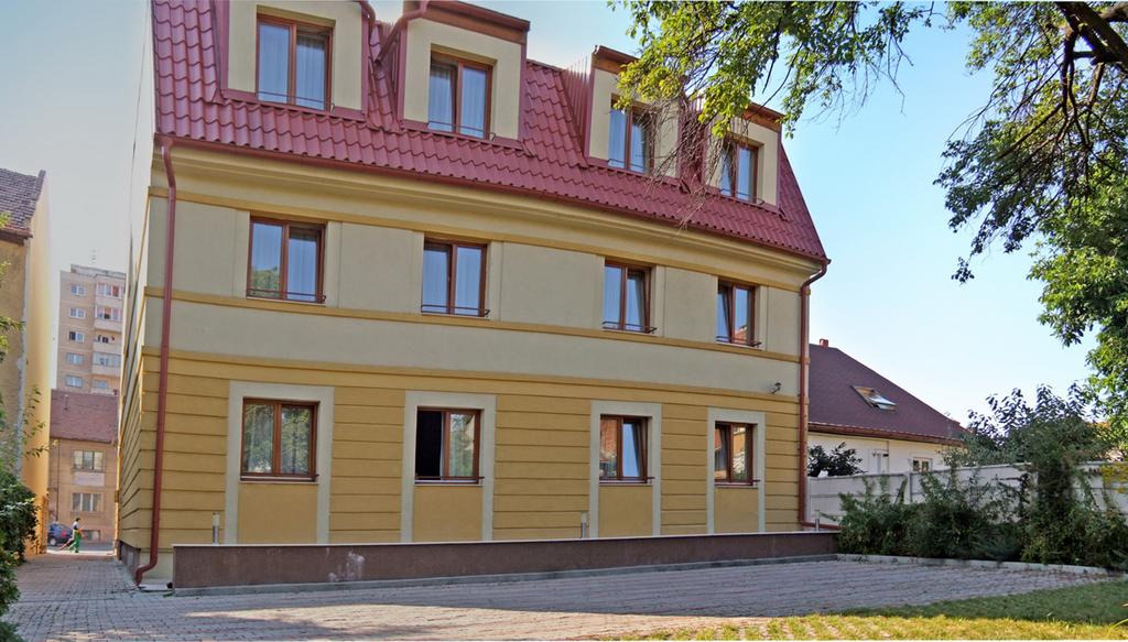 Hotel Brasov - 970