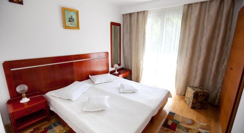 Hotel Carmen - 903