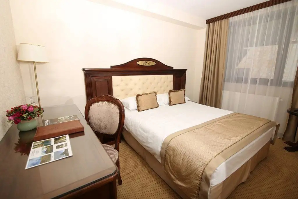 Hotel Carmen - 899