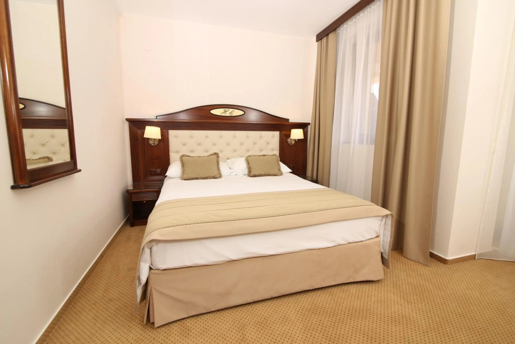 Hotel Carmen - 278