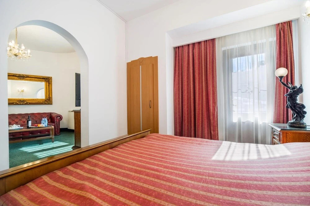 Hotel Carpati - 14