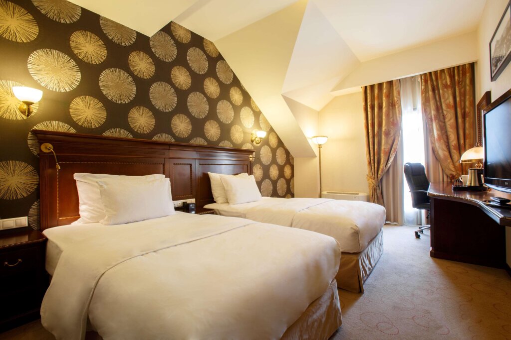 DoubleTree by Hilton Hotel Sighisoara - Cavaler - 30