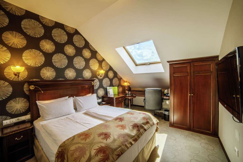 DoubleTree by Hilton Hotel Sighisoara - Cavaler - 133