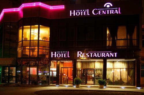 Hotel Central - 302