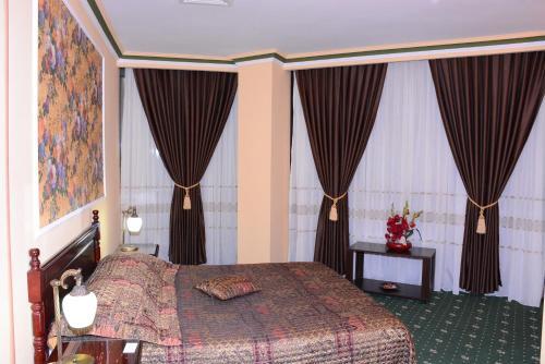 Hotel Central - 826