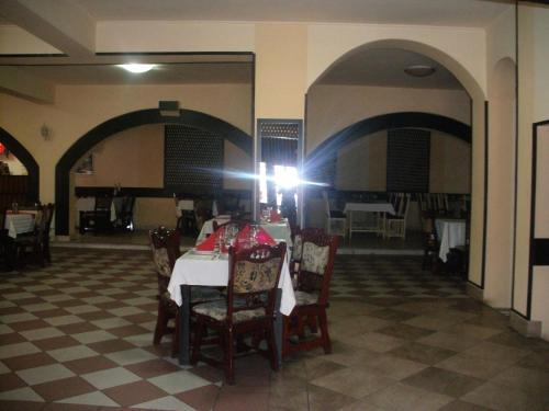 Hotel Central - 107