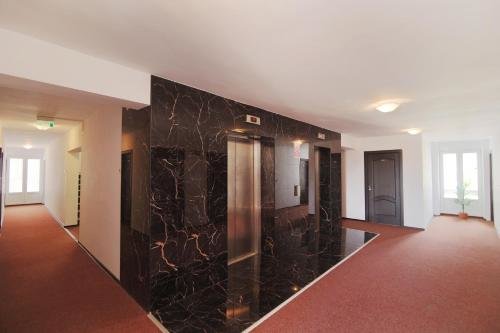 Hotel Cerbul - 883