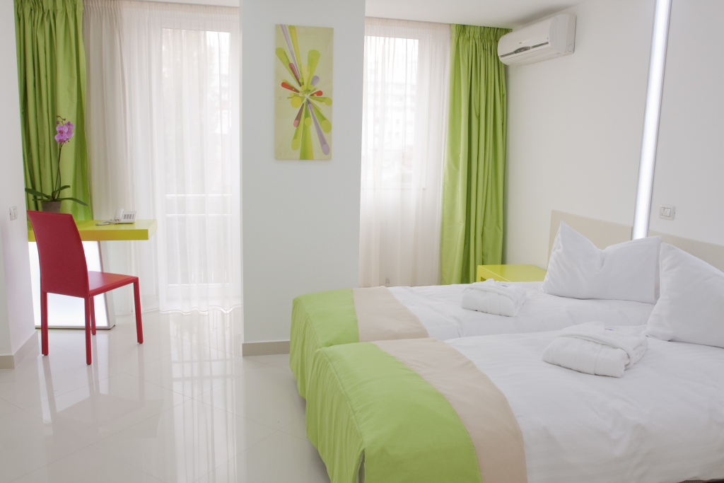 Hotel Christina - 845