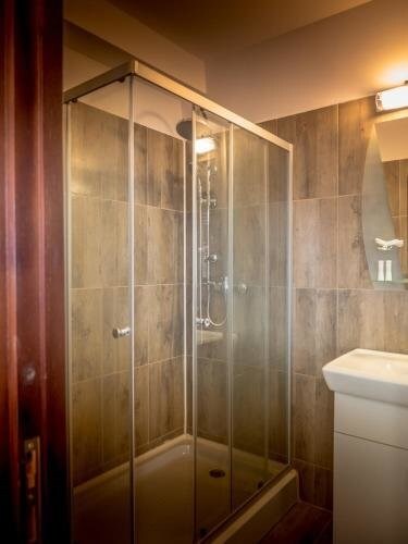 Hotel Ciobanasu - 432