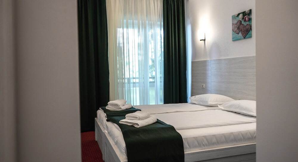 Hotel Cirus - 473