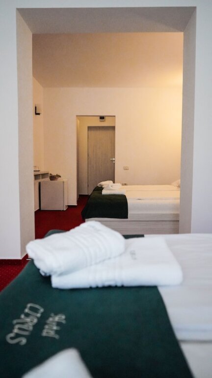 Hotel Cirus - 342