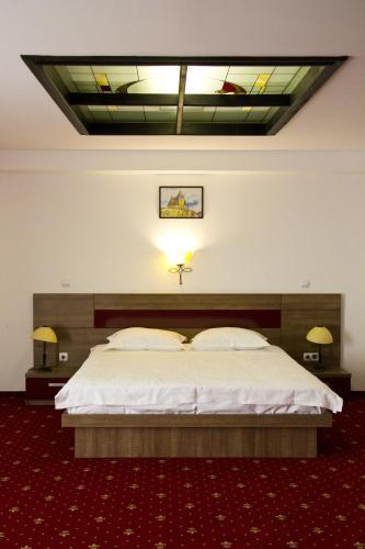 Hotel City Ploiesti - 978