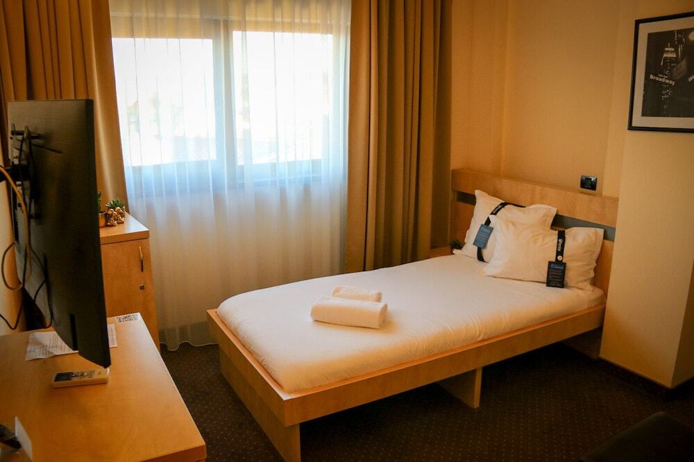Hotel Clipa - 234