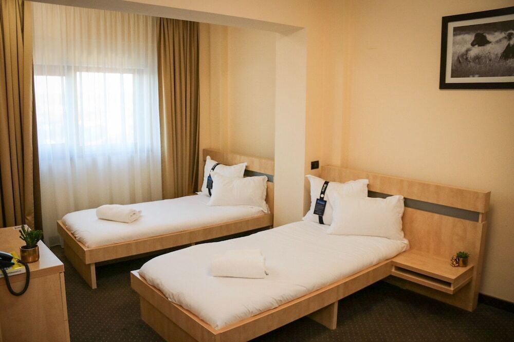 Hotel Clipa - 848