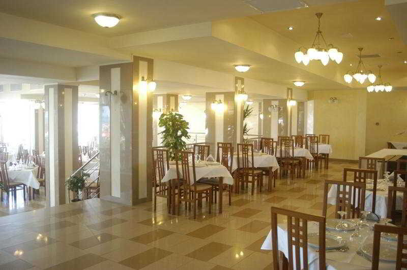 Hotel Comandor - 52