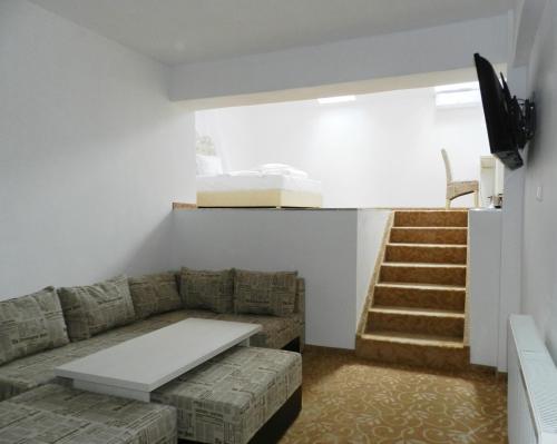 Hotel Condor - 464