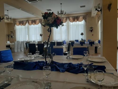Hotel Condor - 955