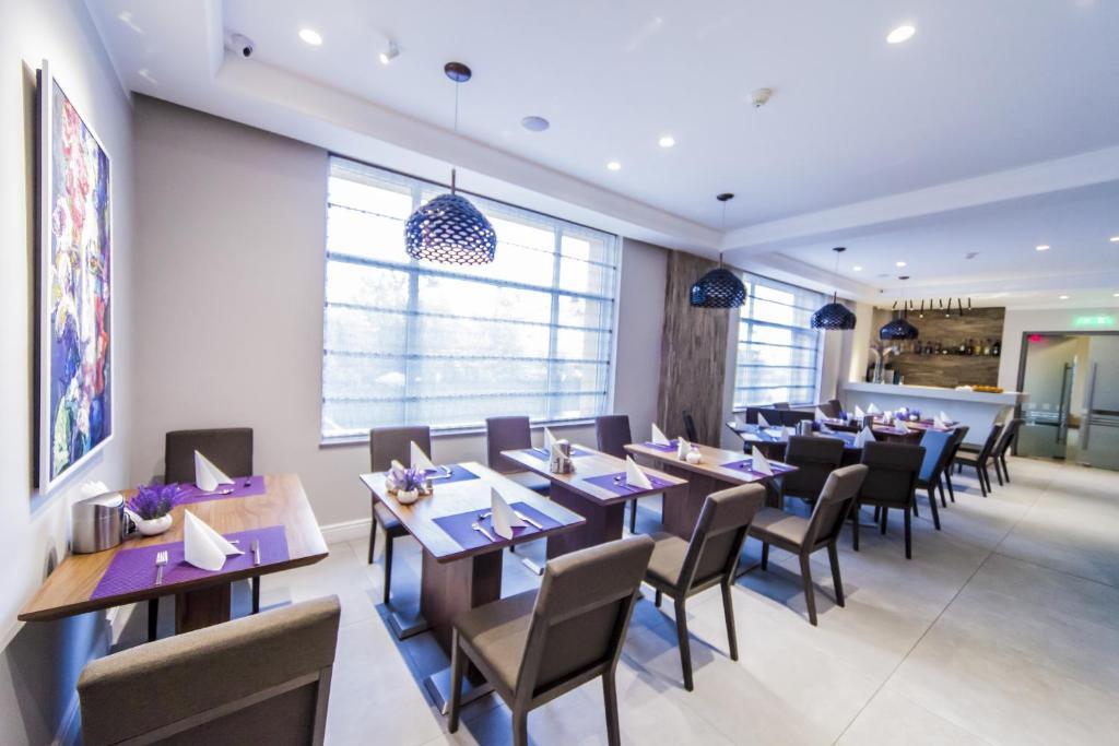 Hotel Confort - 937