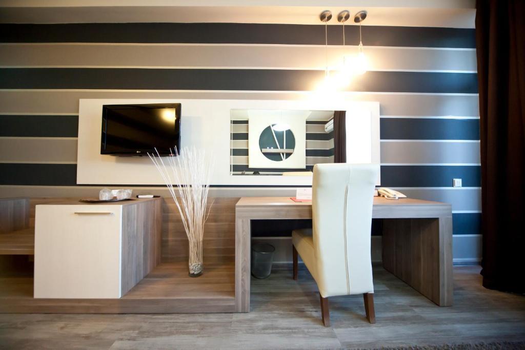Hotel Confort - 265