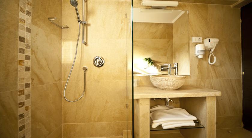 Hotel Confort - 12