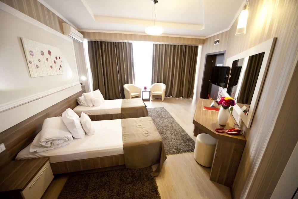 Hotel Confort - 505